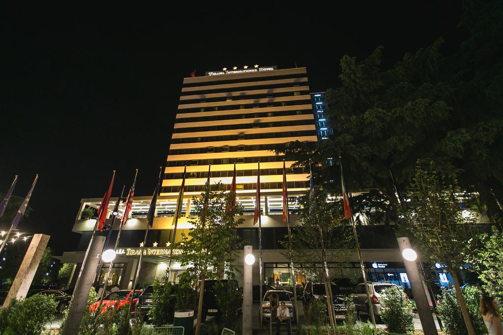 Международный отель и конференц-центр Tirana
