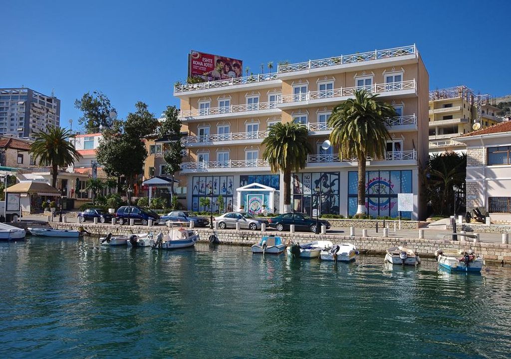 Porto Eda Hotel