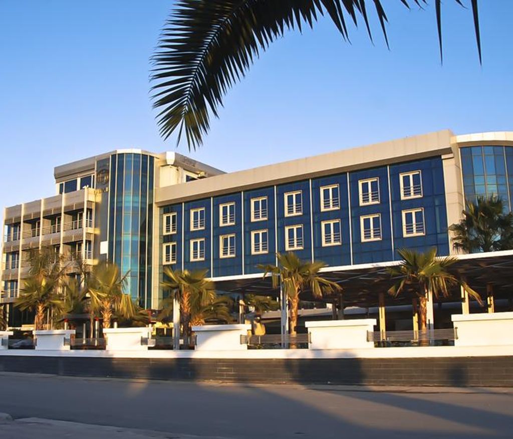 Отель Vlora International
