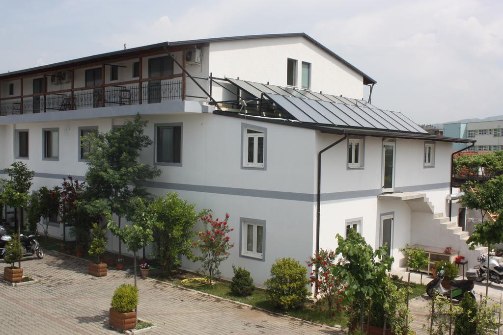 Bicaj Hotel