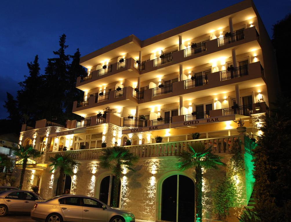 Hotel Gold