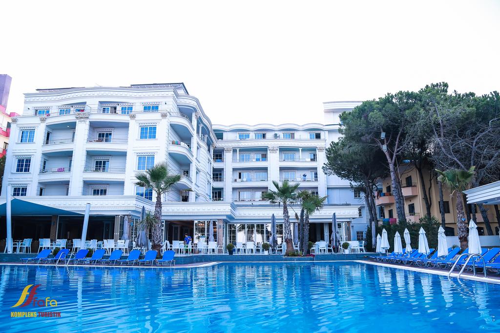 Fafa Resort